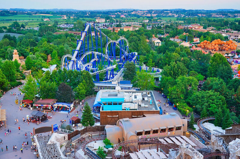GARDALAND - ARENA DI VERONA <br> E <br> TOUR DEL LAGO DI GARDA  <br> 26 - 30 Agosto 2026
