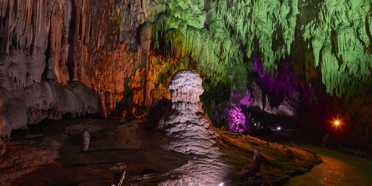 PASQUETTA ALLE GROTTE DI PERTOSA  E CERTOSA DI PADULA   6 Aprile 2026