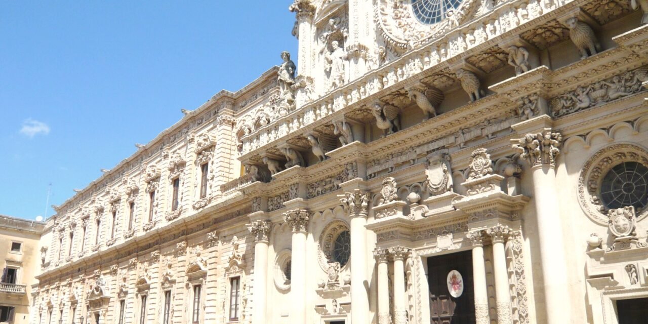 BAROCCO LECCESE  PRESEPI DI SABBIA   E LUMINARIE DI SCORRANO   3 Gennaio 2027